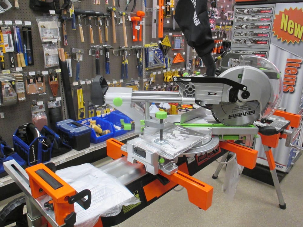 LEONARDS HARDWARE Updated September 2024 271 E Grand River