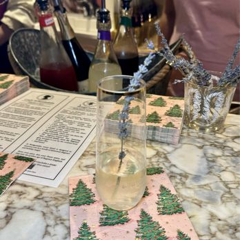 Bridgertahn - Regency sparkle - Bars Near Me - Pittsburgh, Pennsylvania Bridgertahn - Regency sparkle - Bars Near Me - Pittsburgh, Pennsylvania