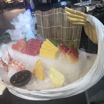 Wagyu House - Sashimi platter - Hot Pot Near Me - Chicago, Illinois Wagyu House - Sashimi platter - Hot Pot Near Me - Chicago, Illinois