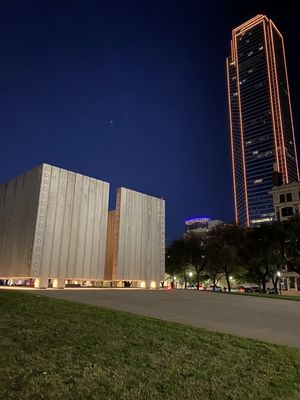 John F. Kennedy Memorial Plaza by null