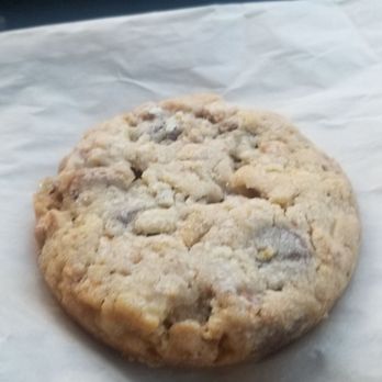 Fluff Bake Bar - Bakeries Near Me - Houston, Texas