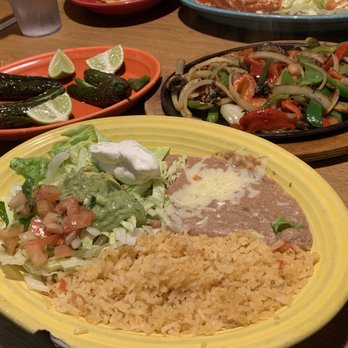 El Molcajete Mexican Restaurant - Vegetarian Fajita - Mexican Near Me - Duncan, South Carolina
