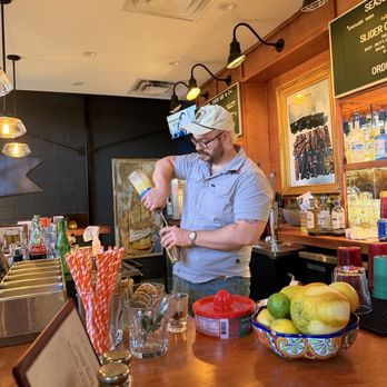 Yelp Event: Elite Week at Easy Slider - Yelp Events Near Me - Dallas, Texas Yelp Event: Elite Week at Easy Slider - Yelp Events Near Me - Dallas, Texas