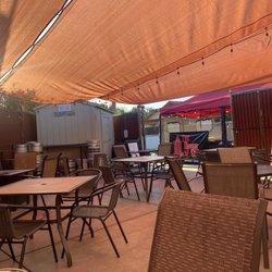 The Doghouse Taproom - Dog House Back Patio