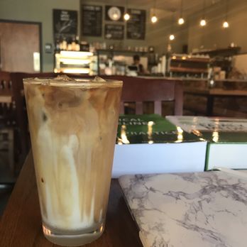 FIX Coffeebar - Coffee & Tea Near Me - Houston, Texas