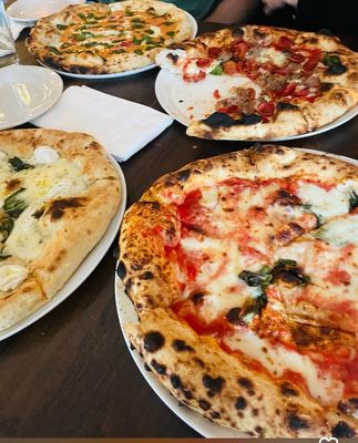 Tufino Pizzeria by null