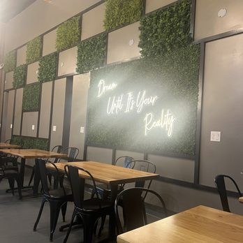 Four Corners Eatery - Delis Near Me - Redlands, California