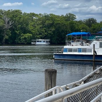 St John's River Grille - Waterfront dining - New American Near Me - DeLand, Florida St John's River Grille - Waterfront dining - New American Near Me - DeLand, Florida