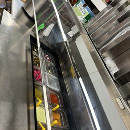 Salsa bar, free pinto beans at end