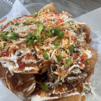 Luna's Lunpias - Lunpia Nachos - Filipino Near Me - Poway, California