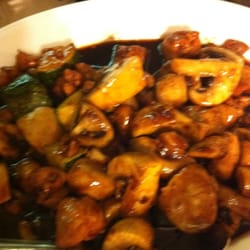 Yank Sing Chinese Restaurant - Chicken mushroom