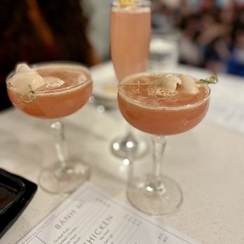 Em Que Viet - Pearis by Night (lemon topping) + Lychee Hibiscus Clementine Martini (lychee topping) + State Fair Cheese Wontons - Vietnamese Near Me - Saint Paul, Minnesota