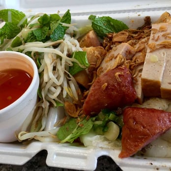 Ba Le Dorchester - Banh cuon--rice noodle rolls filled with ground pork/mushrooms--absolutely delicious!! - Vietnamese Near Me - Boston, Massachusetts