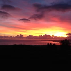 Emerald Club Realty - Sunrise views from Wailuku Country Estates, Maui, Hawaii
