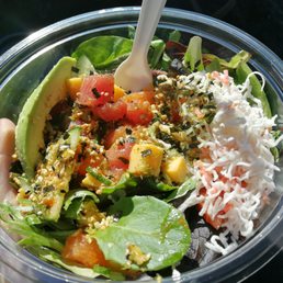 Poke & Co Bowl on Salad Base Poke & Co Bowl on Salad Base