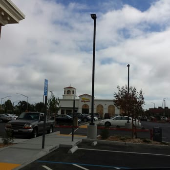 In-N-Out Burger - Burgers Near Me - Alameda, California