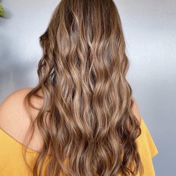 Annie Style Salon - My NO bleach balayage turned out so well! - Makeup Artists Near Me - Lake forest, California Annie Style Salon - My NO bleach balayage turned out so well! - Makeup Artists Near Me - Lake forest, California