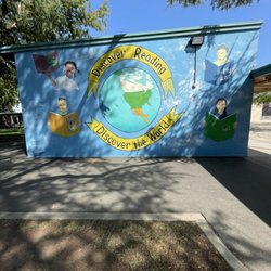 Nestle Ave Elementary School - wall of the library