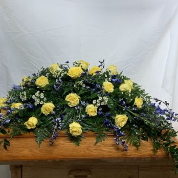 Flowers & Flames Gift Shop - Florists Near Me - Dayton, Texas Flowers & Flames Gift Shop - Florists Near Me - Dayton, Texas