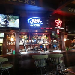 Crown & Anchor Pub & Grill - Recently renovated.... here for happy hour!!!