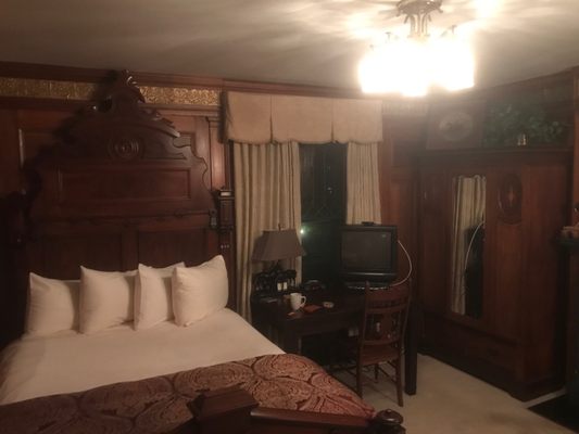 Brass Pineapple Inn by null