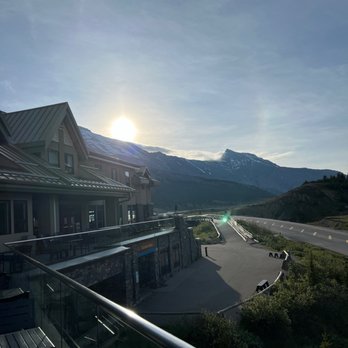 Glacier View Inn - Hotels Near Me - Banff, Alberta Glacier View Inn - Hotels Near Me - Banff, Alberta