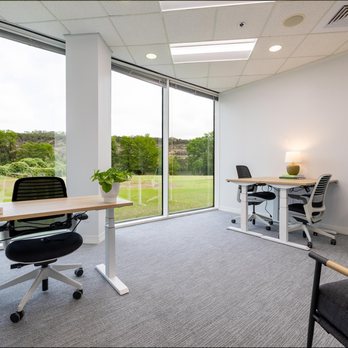 Expansive Plaza on the Lake - Shared Office Spaces Near Me - Austin, Texas Expansive Plaza on the Lake - Shared Office Spaces Near Me - Austin, Texas