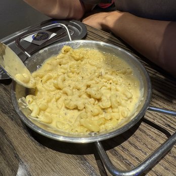 1981 K Chicken - Mac and Cheese - Korean Near Me - Overland Park, Kansas 1981 K Chicken - Mac and Cheese - Korean Near Me - Overland Park, Kansas