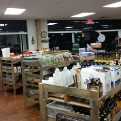 Queen Meats & Wine