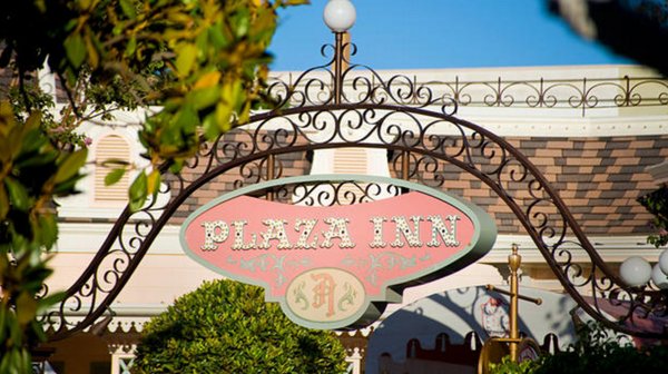 Plaza Inn by null