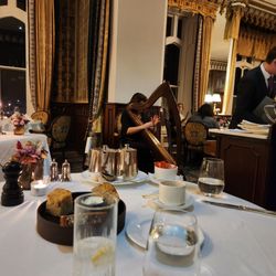 The Earl of Thomond Restaurant - Harp player