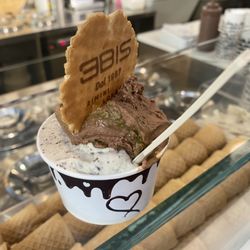 Gelateria 3bis - Dubai Chocolate, Stracciatella Gelato