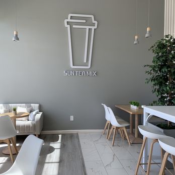 Sun Tea Mix - Interior - Bubble Tea Near Me - Honolulu, Hawaii