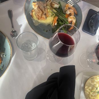 Skates On The Bay - Seafood Near Me - Berkeley, California