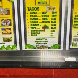 Tacos Y Fruta Juquila
