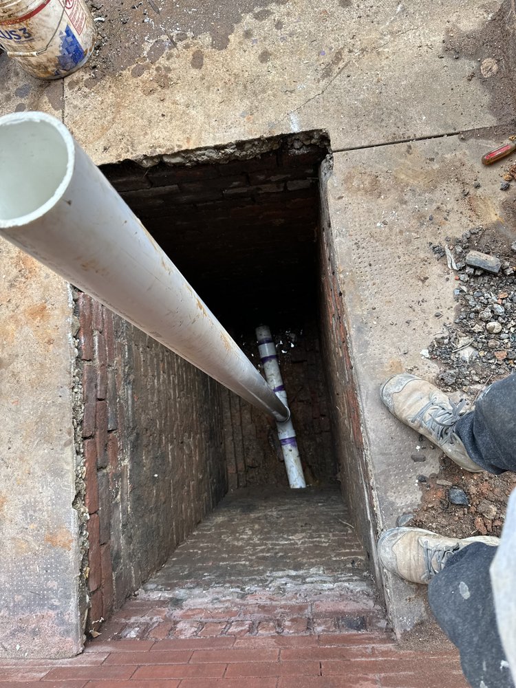 Slide of CHM General Contractor