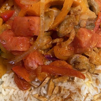 Billis Shawarma - Veggie Ghallaba with almond rice - Middle Eastern Near Me - Wayne, Michigan
