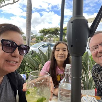 T's Cafe - At T cafe .... Waiting patiently for food. - Breakfast & Brunch Near Me - Solana Beach, California