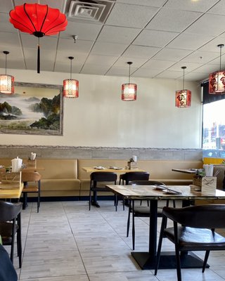 Chengdu Gourmet 2( North Hill) by null