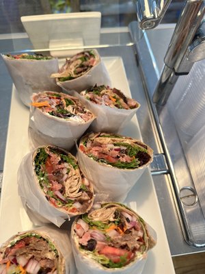 Dot’s Market by null