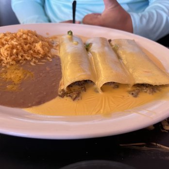 Casa De Miguels - Beef enchiladas with Queso plate - Mexican Near Me - Slaton, Texas