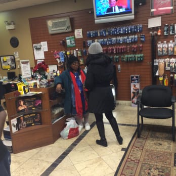 Beehive Shoe Works - Busy day at the Beehive.  Customers stream in when it opens at 7:30 a.m. - Shoe Repair Near Me - Chicago, Illinois