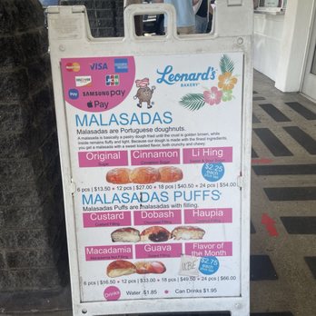 Leonard's Bakery - Behind this floor tab is the pick up order from the window - Bakeries Near Me - Honolulu, Hawaii Leonard's Bakery - Behind this floor tab is the pick up order from the window - Bakeries Near Me - Honolulu, Hawaii