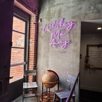 Bosscat Kitchen & Libations - Fun decor - Bars Near Me - Orange, California