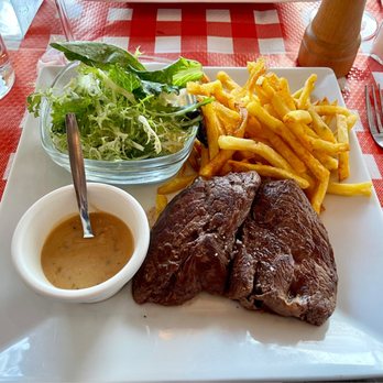 Le Cabanon de la Butte - Steak frites - French Near Me - Paris, 75