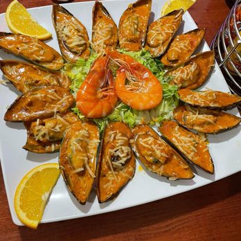 Trapala Restaurant - Mejillones al chipotle o al ajillo - Mexican Near Me - Woodburn, Oregon Trapala Restaurant - Mejillones al chipotle o al ajillo - Mexican Near Me - Woodburn, Oregon