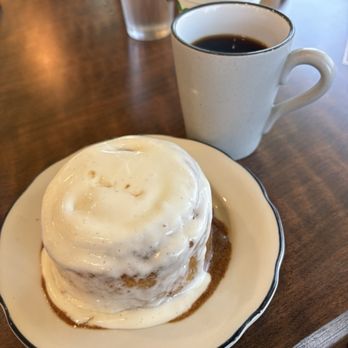 Sunny Side Cafe - Cinnamon Roll - Breakfast & Brunch Near Me - Seal Beach, California Sunny Side Cafe - Cinnamon Roll - Breakfast & Brunch Near Me - Seal Beach, California