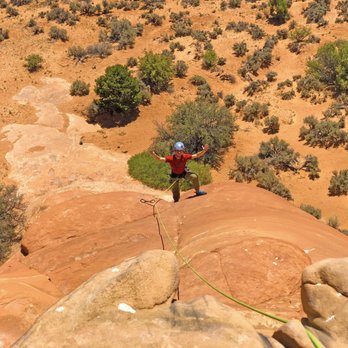 Looking Glass Arch - Hiking Near Me - Moab, Utah