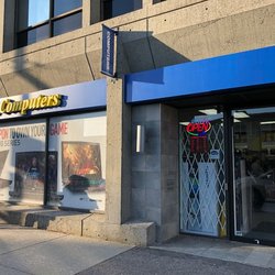 Canada Computers & Electronics - Outside of the store.