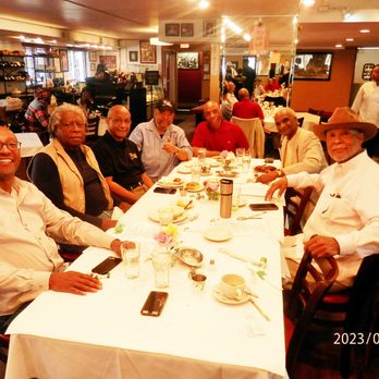 Pearl's Place - Chicago Rat Pack members having breakfast, 4/11/23 - Breakfast & Brunch Near Me - Chicago, Illinois Pearl's Place - Chicago Rat Pack members having breakfast, 4/11/23 - Breakfast & Brunch Near Me - Chicago, Illinois